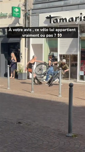 À qui appartient réellement ce vélo ? 👀 #lille #velo #bicycle #