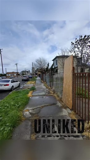 UNLIKED on Instagram: "I Take Yall Through One of Stockton’s Most Popular and Dangerous Neighborhood. This is BLACK GATES‼️ Home to Artists Like @ebkleebo300 , A Legendary Section of The City🔥 Like and Follow our Page For More Content Like This. 🎥 Watch The Full Video On The YouTube Channel “UnLiked” 📺 Link In Bio 🔗🔥 #stockton #hiphop #EBKjaaybo #viral #viralvideos"