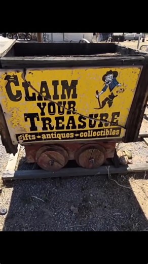 Chloride, Arizona Rust to Dust #travelandexplore #chloride #shorts #short #rust #dust #ghosttown