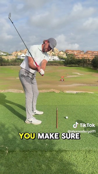Mastering the Golf Swing: Importance of Connection