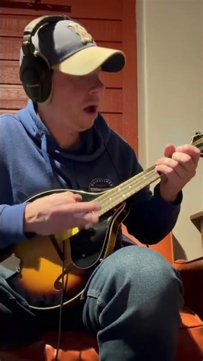 Ozzy "Over the Mountain" on mandolin