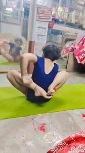 76K views · 1.3K reactions | Leg behind back yoga 律 Rupsa Mondal Yogini Rupsa Asit Ghosh #viralpost2025シ #fbpostviral #yoga #shortsvideos #yogastrong #followme #followforfollowback #trend | Rupsa Mondal | Facebook