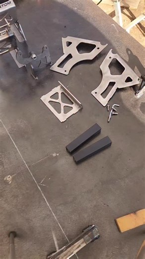 Sweet motor mount assembly job from @cyco_custom.inv #sendcutsend #metalworking #lasercutting #customfabrication #makersmovement fabrication metalfabrication welding | SendCutSend