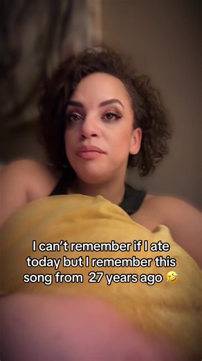 ✨KATRINA✨🇨🇦 (@kayzthequeen)’s videos with Destinys Child Bills Bills Bills - ☆꧁𝕃𝕒𝕦𝕣𝕒꧂☆