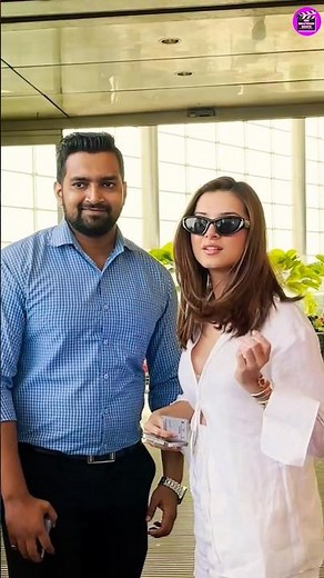 Tara Sutaria 00PS Moment At Airport