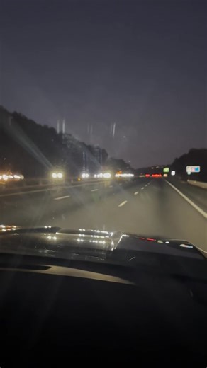 Traffic on I-75 southbound is backed up from Woodstock Rd all the way to Red Top Mountain Rd. It appears there is no wreck, just simply more traffic than the roads can handle. | Bartow County Georgia Media Group