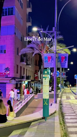 Lloret de Mar travel guide 2026 — beach day tips and highlights