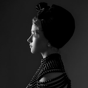 Ten Toes Down (Acoustic) - Bella Barbe: Song Lyrics, Music Videos & Concerts