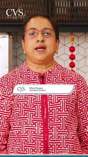 𝗧𝗵𝗲𝘀𝗲 𝗖𝗡𝗬 𝗗𝗶𝘀𝗵𝗲𝘀 𝗮𝗿𝗲 𝗮 𝗠𝘂𝘀𝘁-𝗛𝗮𝘃𝗲 𝗼𝗻 𝘁𝗵𝗲 𝗗𝗶𝗻𝗻𝗲𝗿 𝗧𝗮𝗯𝗹𝗲! The shredded chicken with cold jellyfish is light, crunchy, and full of lean protein, while the stir-fry longevity noodles are packed with nutrients and symbolises prosperity. These two dishes make the perfect pair for a festive spread that’s as good for your body as it is for your taste buds! Need more tips for a healthier new year? Schedule a session with Ms. Mary for personalised dietary guidance b