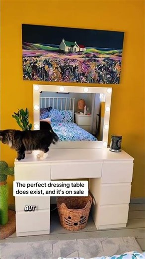 Transform Your Bedroom into a Luxury Hotel Suite with This Dressing Table #InteriorDesign