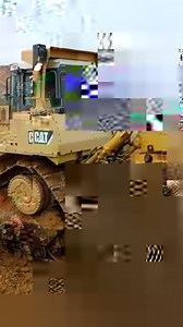 LB3 Enterprises utilizing scrapers, dozers and a wheel dozer to move large volumes of dirt | Awesome Earthmovers