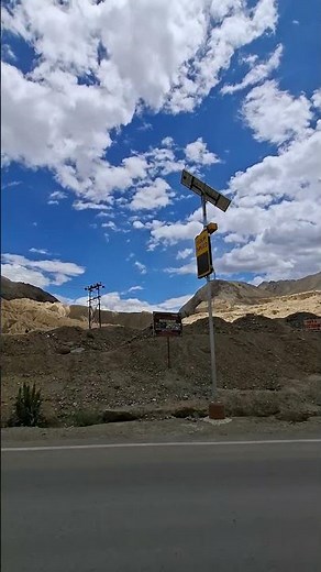 Moonland Ladakh | The Most Beautiful Moon-Like Landscape in India 🌙 | Lamayuru Road Trip