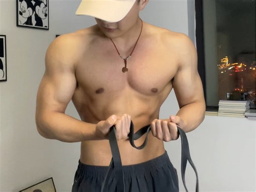 新手健身基础动作最有效！