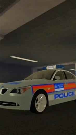 Driver my police car 🚔 on the highway 🛣️ of Roblox UK 🇬🇧