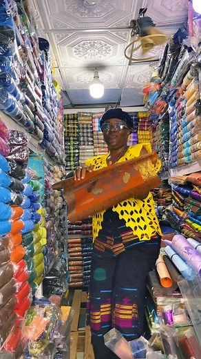 When they’re talking about Gele that speaks before you do, this our HAYES Gele is what they’re talking about. It’s now available in store in different beautiful colors. Just send us a DM or call ☎️ +2348023669982 to order and we’ll be at your service #Fayaralasooke #qualitydamask #hayesgele #segogelevendor | Fayar_al_asooke | Facebook