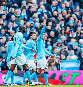 Carlos Tevez smashing it home against Chelsea in 2011 👌 | Manchester City