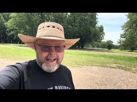 From Waco to Lake Tawakoni | RV Camping, New Home Hunting & Ginger Chasing Squirrels
