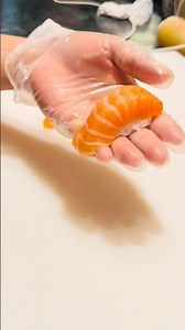 Sake nigiri 🍣// easiest way to make nigiri 🍣 # #sushi #food #sushilife #fillet #sushitime #sushi
