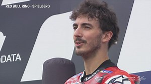 MotoGP, GP Austria: Bagnaia fa festa sul podio, poi canta l'inno italiano. VIDEO