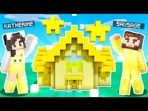 💛Minecraft ONE COLOR Build Battle vs SAUSAGE!