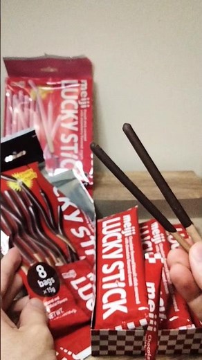 meiji LUCKY STICK🍫明治 ラッキースティック✨