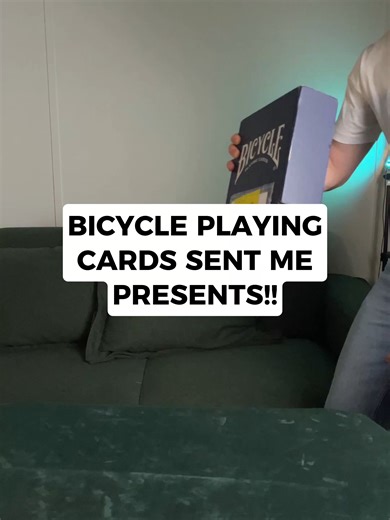 Unboxing Bicycle Playing Cards: A Fun Experience!