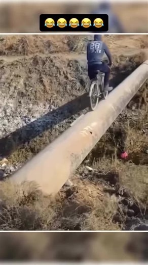 👉🏼A job pays you for showing up. ❌It doesn’t protect your family if life changes and waiting doesn’t make that safer. It actually limits your options ✅I built a simple system for parents to create digital income that isn’t tied to every hour worked. #workfromhome #makemoneyonline #workingparents #digitalproducts #sidehustle