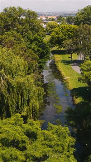 Napier City Council on Instagram: "Work to upsize the stormwater pipes (culverts) beneath Taradale Road (SH51) and Herrick Street got underway last week, marking an important step in reducing flooding in central Napier 💧 Beneath these roads, stormwater from our inner city flows north to Te Whanganui a Orotu, the Ahuriri Estuary. These culverts are around 50 years old and no longer large enough, which can cause water to back up onto streets during heavy rain. Over the next six months, we’re doub