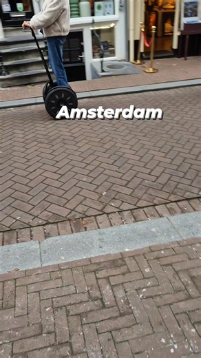 26K views · 779 reactions | Exploring Amsterdam  #amsterdamguide #nederland #autumn #netherlands #AMS #amsterdam #mokum #amsterdamlife #dam | Lilly Likes Amsterdam | Facebook