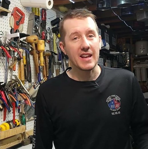 Auto Rotate to Full Screen Video