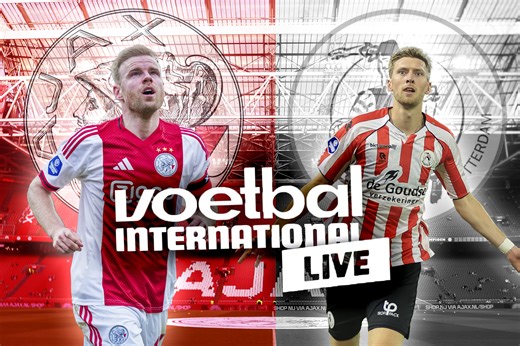 VI live: Berghuis schiet Ajax uit een vrije trap op voorsprong