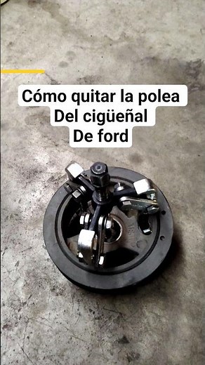 How to remove the crankshaft pulley on a Ford Explorer and Figo