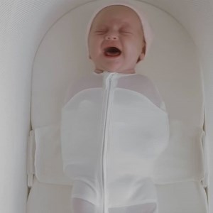 This smart crib will help sleep-deprived parents get some rest. | In The Know Innovation
