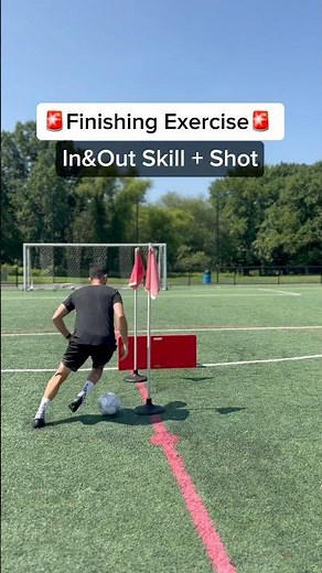 Try this on your own to get better with your In&Out move + Finishing 🚀🎯! #futbol #soccer #goals