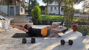 Hollow Body Flutter Kick