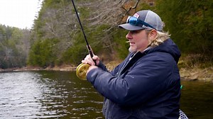 When it comes to fishing in rivers and streams, it is hard to top the perfect drifts a centerpin setup offers anglers. Capt. Joe Diorio breaks down the basic terminal riggings of a centerpin setup, how to cast, and why it is effective for trout, salmon, steelhead, and other fish that thrive in current. ➤What is centerpin fishing? A centerpin looks like a large-diameter fly reel, but it has no drag, which allows it to spin freely on its axis (center pin) forward and backward. Centerpin reels do h