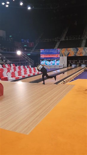 108K views · 860 reactions | Australia 1 up. 1 pin margin | Tenpin Bowling Australia | Facebook