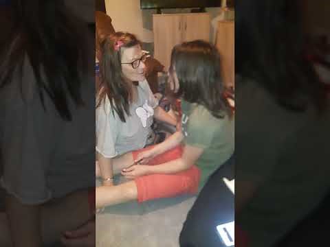 Grand-mère et petite-fille sur Big-Bisous. Carlos