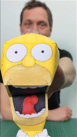 Homer Simpson puppet made from a single sheet of paper #thesimpsons #paperpuppet #papercraft