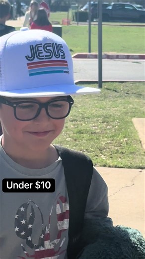 Jesus is King #baseballhat #hat #christfollower #jesuslovesyou #cap | Baseball Hat