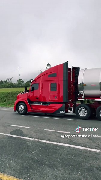 Meras fresas bajando La Línea