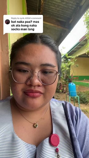 Classroom Situation: Students Go Barefoot in Need