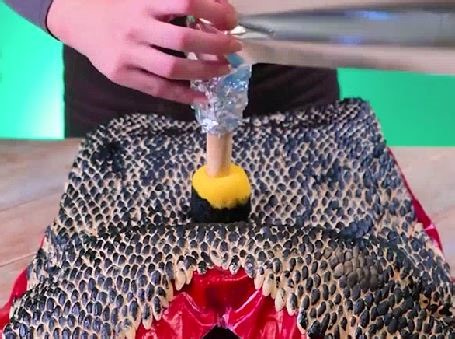 Eco-Chic Attire! Creative Uniforms Made with Seeds! | 5-Minute Crafts