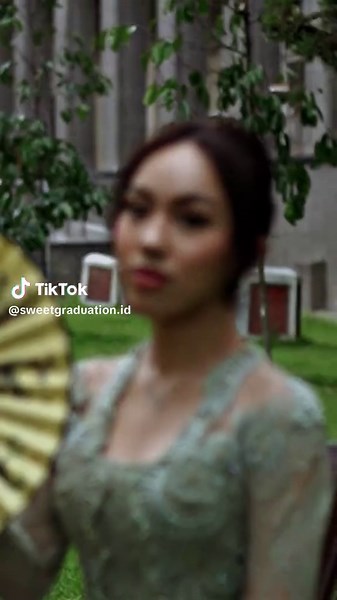 ga ngerti lagi! videography nya sweetgraduation hasilnya kayak berasa nonton trailer film! keren banget 🫶🏻 #wisuda #fotograferwisuda #graduation #universitasindonesia #wisudaui #fotographerwisuda #sweetgraduation #rekomendasifotowisuda #ugm #fotograferjogja #fotografersolo #fotograferugm #wisudaugm #cinematic