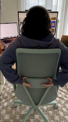 Comfort meets style with our Pro Ergonomic Desk Chair in Mint Green 💚