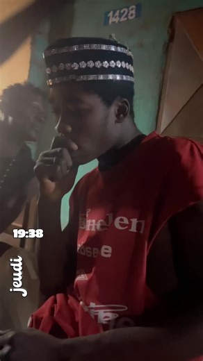 Vidéos de Materiel le dragon a✌️✊🙏 (@materiel.le.dragon) avec son original - Materiel le dragon a✌️✊🙏