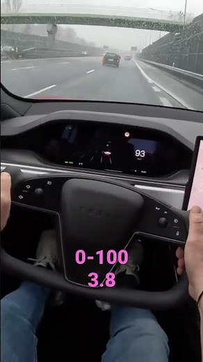 Tesla Model S Plaid 1020HP Acceleration 0-100