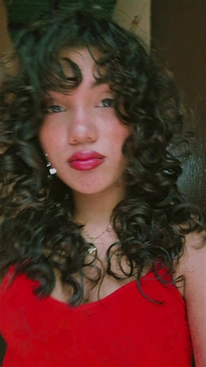 Videos de Maria Delgado.💋 (@mendezmariadlg) con “som original - 𝑴𝒆𝒍𝒍𝒚”