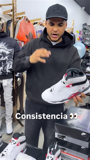 Samel Mateo Cabrera on Instagram: "Jordan 8 Bub Bunny 🐰 Último lanzamiento del año 🏆 Size 7.5 a 12 $279 $279 $279 UBICADO ; 2402 Amsterdam Ave @samelboutique_shop 25 N 10st Allentown PA @samelboutique_pa SERVICIO A DOMICILIO 🛵🚚 . ENVÍO NACIONAL E INTERNACIONAL 🚛🚚🙏DIOS ES MI GUÍA🙏 . WhatsApp; 929-333-1532"