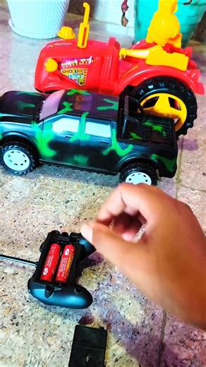 Tractor vs monster Truck